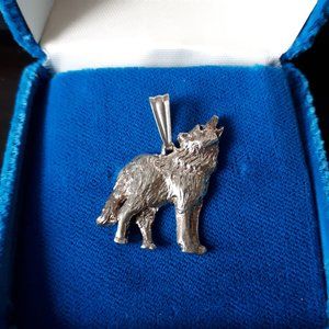 Lone Wolf Sterling Pendant - Artisan Made